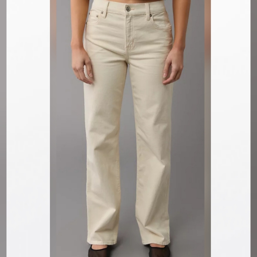 American Eagle Outfitters Cream Straight Leg Jeans